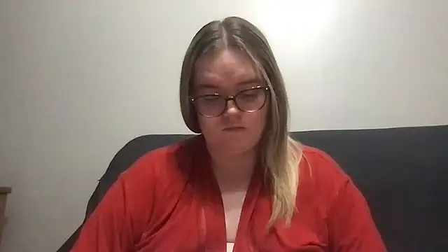 honeyyy24 online show from 2, 4, 2026