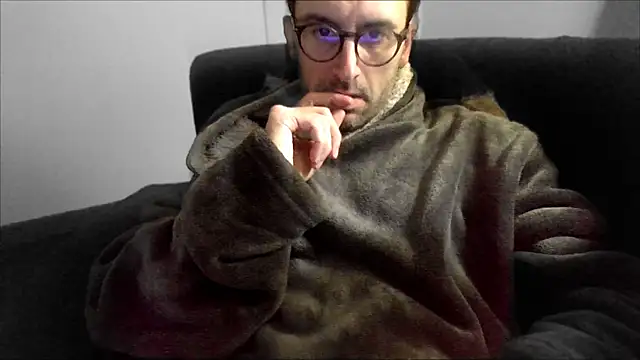 Snapshot of byakkotorra chatting on 9, 3, 2025 byakkotorra online show from 9, 3, 2025