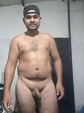 travieso2893 online show from 9, 4, 2026