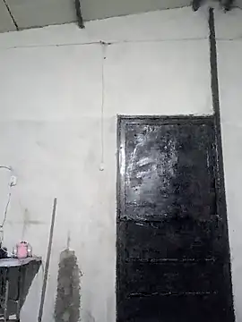 travieso2893 online show from 24, 4, 2026