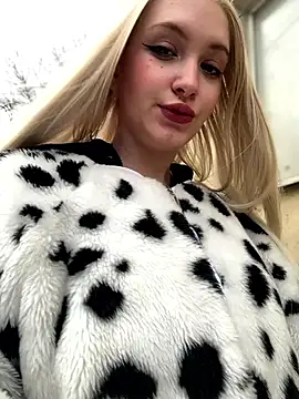 Milkyy wway online show from 7, 3, 2025