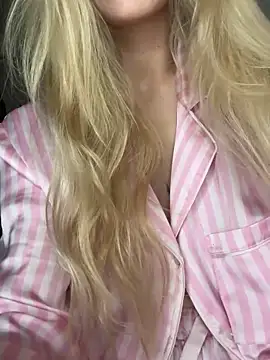 Lolitaxlola online show from 27, 3, 2026