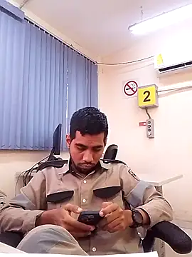 EnriquePersian197 online show from 3, 3, 2025