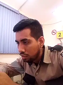 EnriquePersian197 online show from 24, 2, 2025