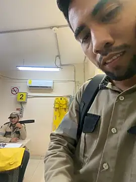 EnriquePersian197 online show from 19, 11, 2025