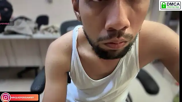 EnriquePersian197 online show from 4, 4, 2026