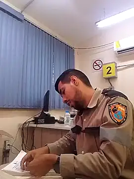 EnriquePersian197 online show from 20, 2, 2025