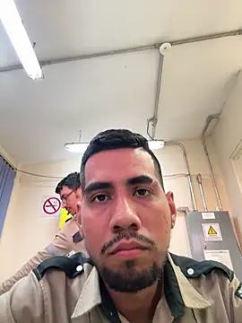 EnriquePersian197 online show from 8, 3, 2025