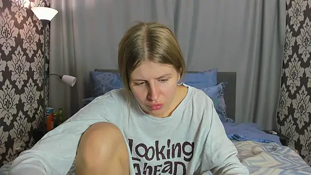 kirraa  online show from 15, 9, 2025