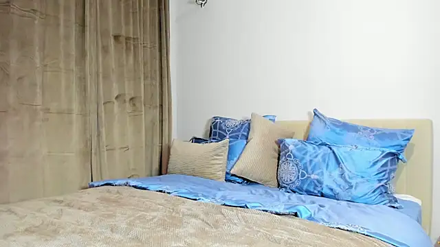 kirraa  online show from 27, 10, 2025