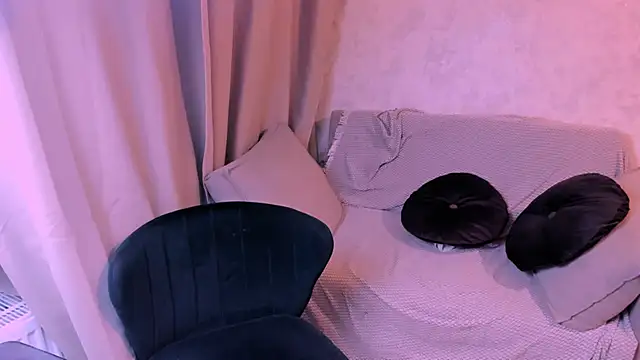 kirraa  online show from 2, 3, 2025