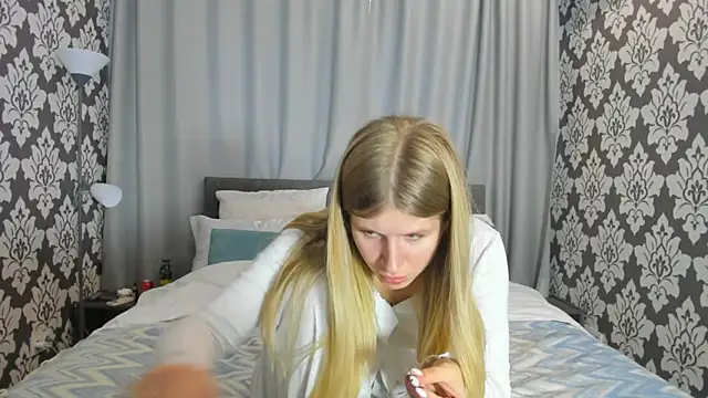 kirraa  online show from 30, 9, 2025