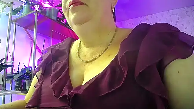  Sweet Woman online show from 28, 9, 2025