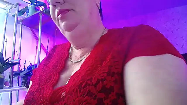  Sweet Woman online show from 24, 9, 2025