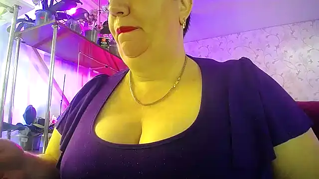  Sweet Woman online show from 18, 4, 2026