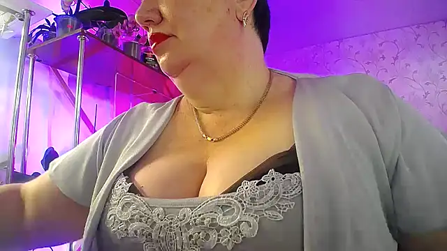  Sweet Woman online show from 11, 5, 2026
