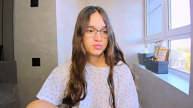 Snapshot of fancy_bunny chatting on 1, 10, 2025 fancy bunny online show from 1, 10, 2025