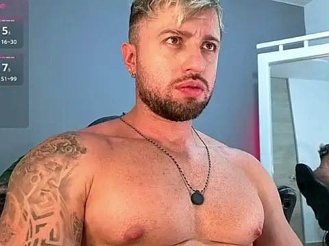 OwenMaximus814 online show from 31, 3, 2026