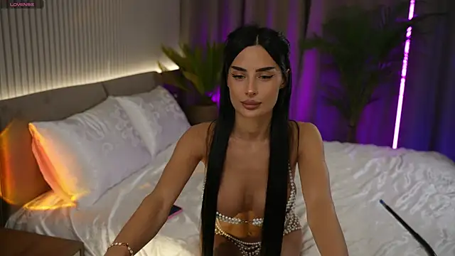 sexy sabotageee online show from 7, 11, 2025