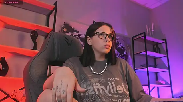 AliceSunday online show from 23, 9, 2025