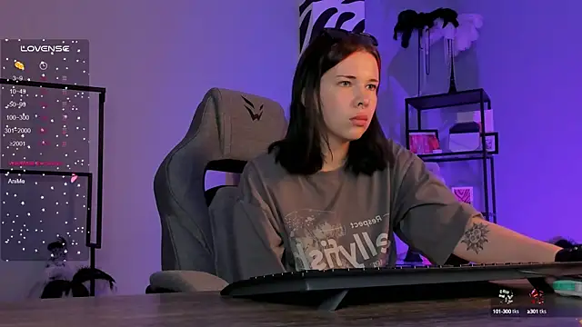 AliceSunday online show from 26, 9, 2025