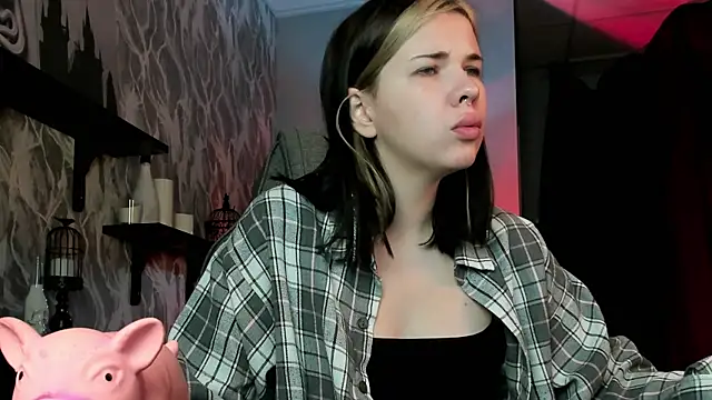 AliceSunday online show from 8, 11, 2025