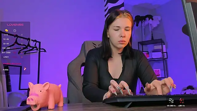 AliceSunday online show from 30, 9, 2025