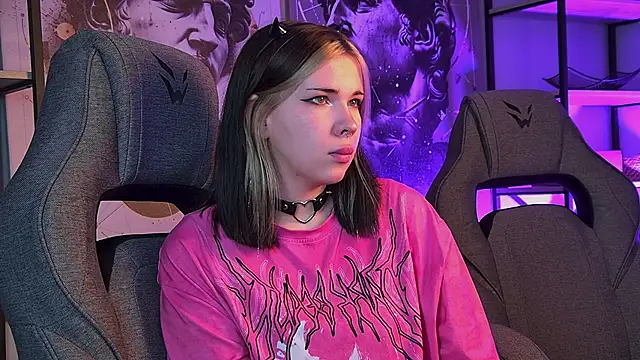 AliceSunday online show from 31, 10, 2025