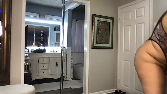 curvyfunlover online show from 14, 10, 2025