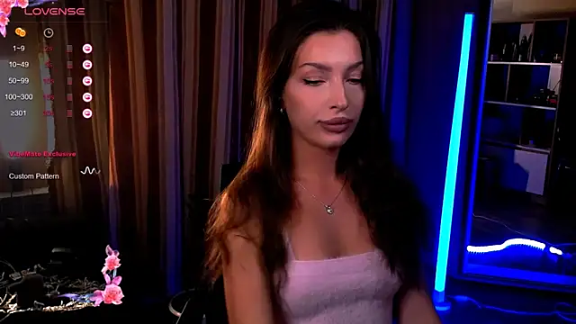 Laura Bess online show from 2, 10, 2025