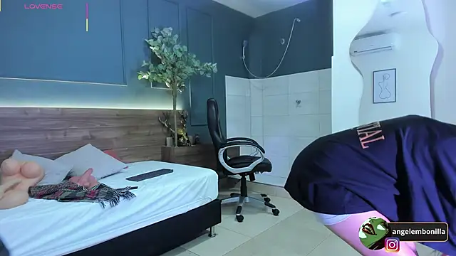 megan morgan01 online show from 18, 11, 2025