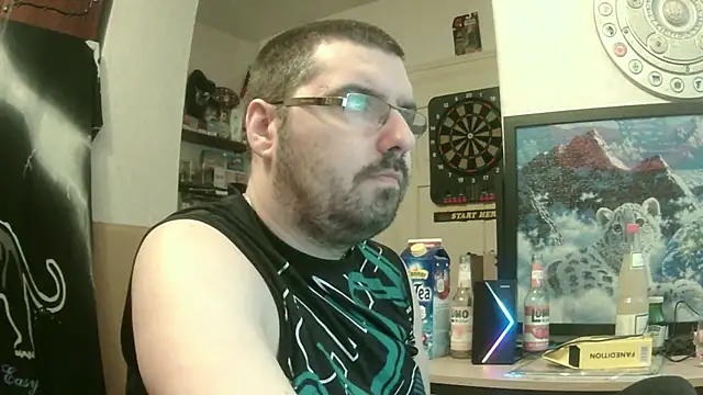 Snapshot of Alucard180287 chatting on 12, 4, 2026 Alucard180287 online show from 12, 4, 2026