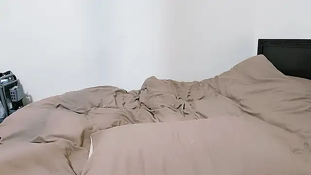 Fine-sand online show from 8, 2, 2026