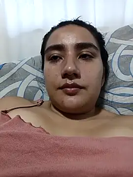 Snapshot of Hellen_Alex chatting on 26, 10, 2025 Hellen Alex online show from 26, 10, 2025