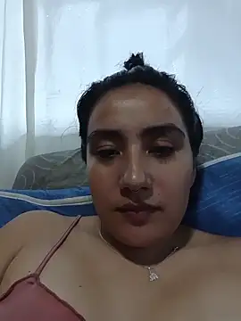 Snapshot of Hellen_Alex chatting on 22, 11, 2025 Hellen Alex online show from 22, 11, 2025