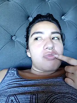 Snapshot of Hellen_Alex chatting on 21, 9, 2025 Hellen Alex online show from 21, 9, 2025