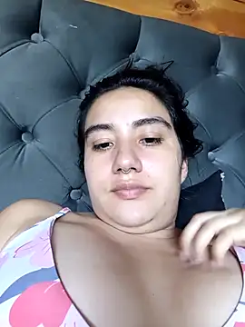 Snapshot of Hellen_Alex chatting on 8, 9, 2025 Hellen Alex online show from 8, 9, 2025