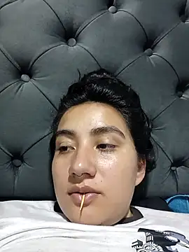 Snapshot of Hellen_Alex chatting on 2, 3, 2025 Hellen Alex online show from 2, 3, 2025