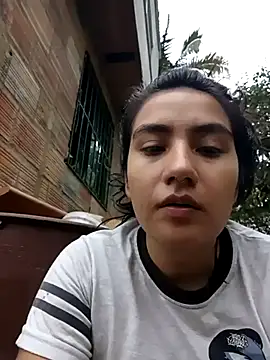 Snapshot of Hellen_Alex chatting on 4, 3, 2025 Hellen Alex online show from 4, 3, 2025