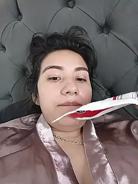 Hellen Alex online show from 18, 1, 2026