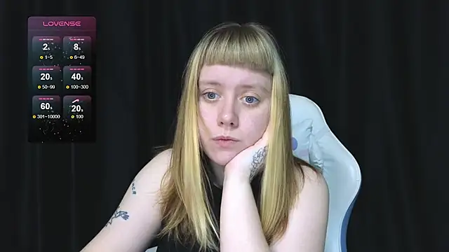 June shy0 online show from 29, 11, 2025