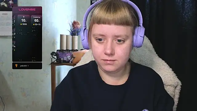 June shy0 online show from 30, 9, 2025