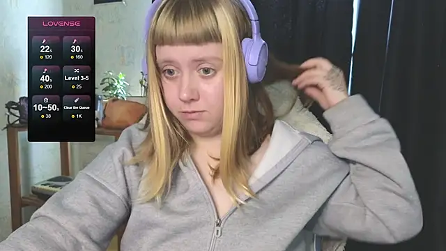 June shy0 online show from 26, 9, 2025