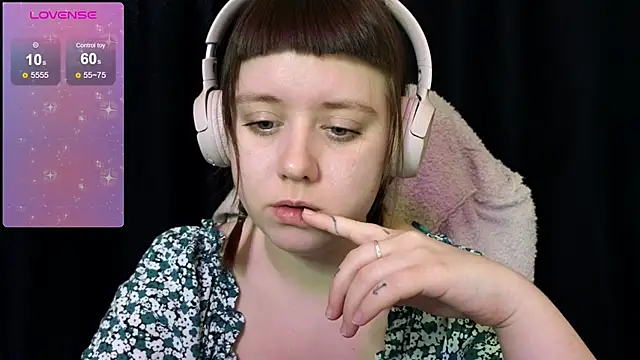 June shy0 online show from 20, 3, 2025