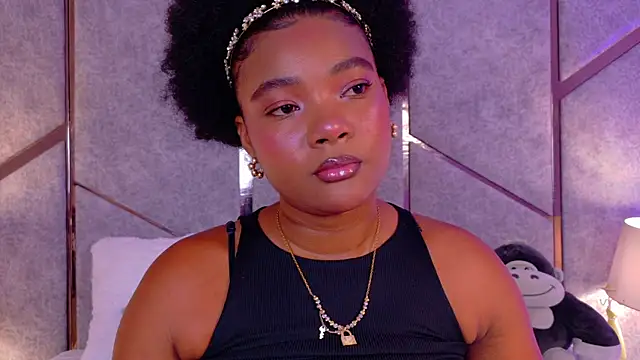 Nickybankss  online show from 29, 10, 2025