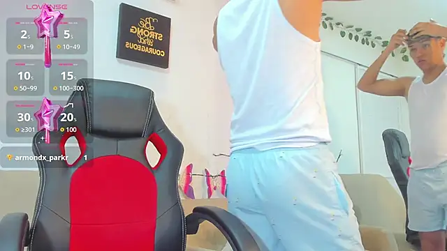 Snapshot of ryan_carter08 chatting on 8, 10, 2025 ryan carter08 online show from 8, 10, 2025