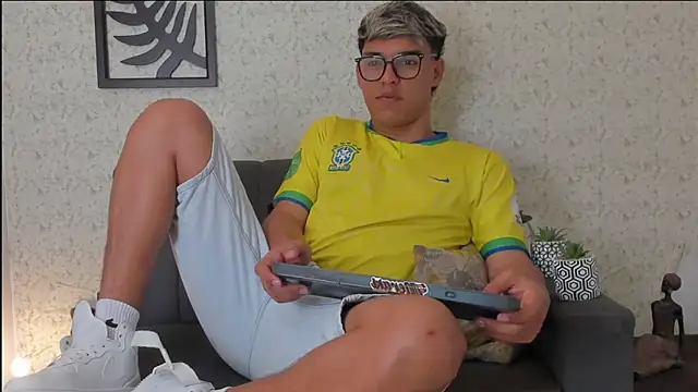 Snapshot of ryan_carter08 chatting on 26, 9, 2025 ryan carter08 online show from 26, 9, 2025