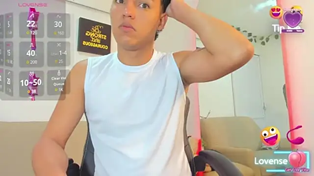 Snapshot of ryan_carter08 chatting on 19, 10, 2025 ryan carter08 online show from 19, 10, 2025