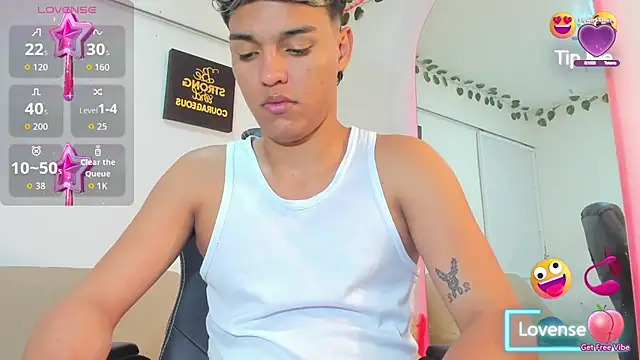 Snapshot of ryan_carter08 chatting on 15, 10, 2025 ryan carter08 online show from 15, 10, 2025