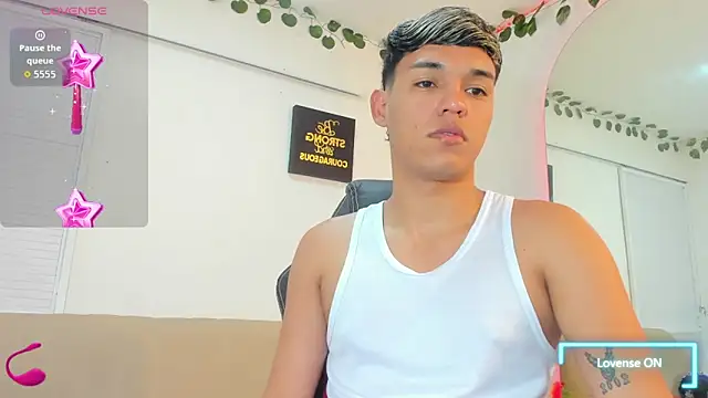 Snapshot of ryan_carter08 chatting on 16, 11, 2025 ryan carter08 online show from 16, 11, 2025